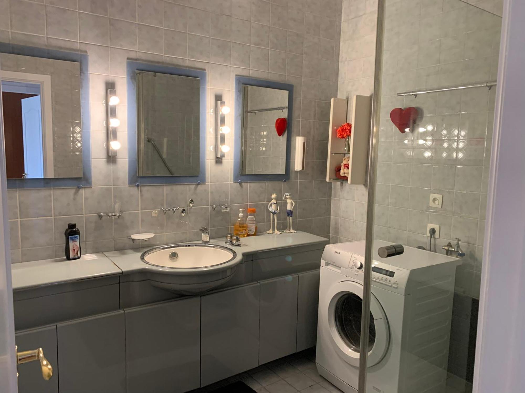 Apartment Linkerover- City Centre & Cathedral View Anversa Esterno foto