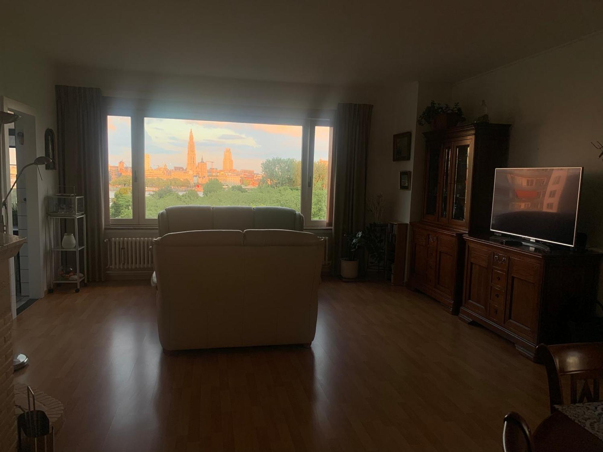 Apartment Linkerover- City Centre & Cathedral View Anversa Esterno foto